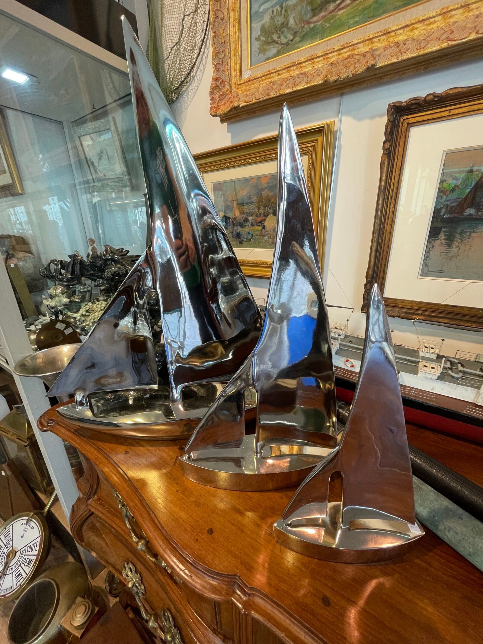 Voilier en fonte d'aluminium