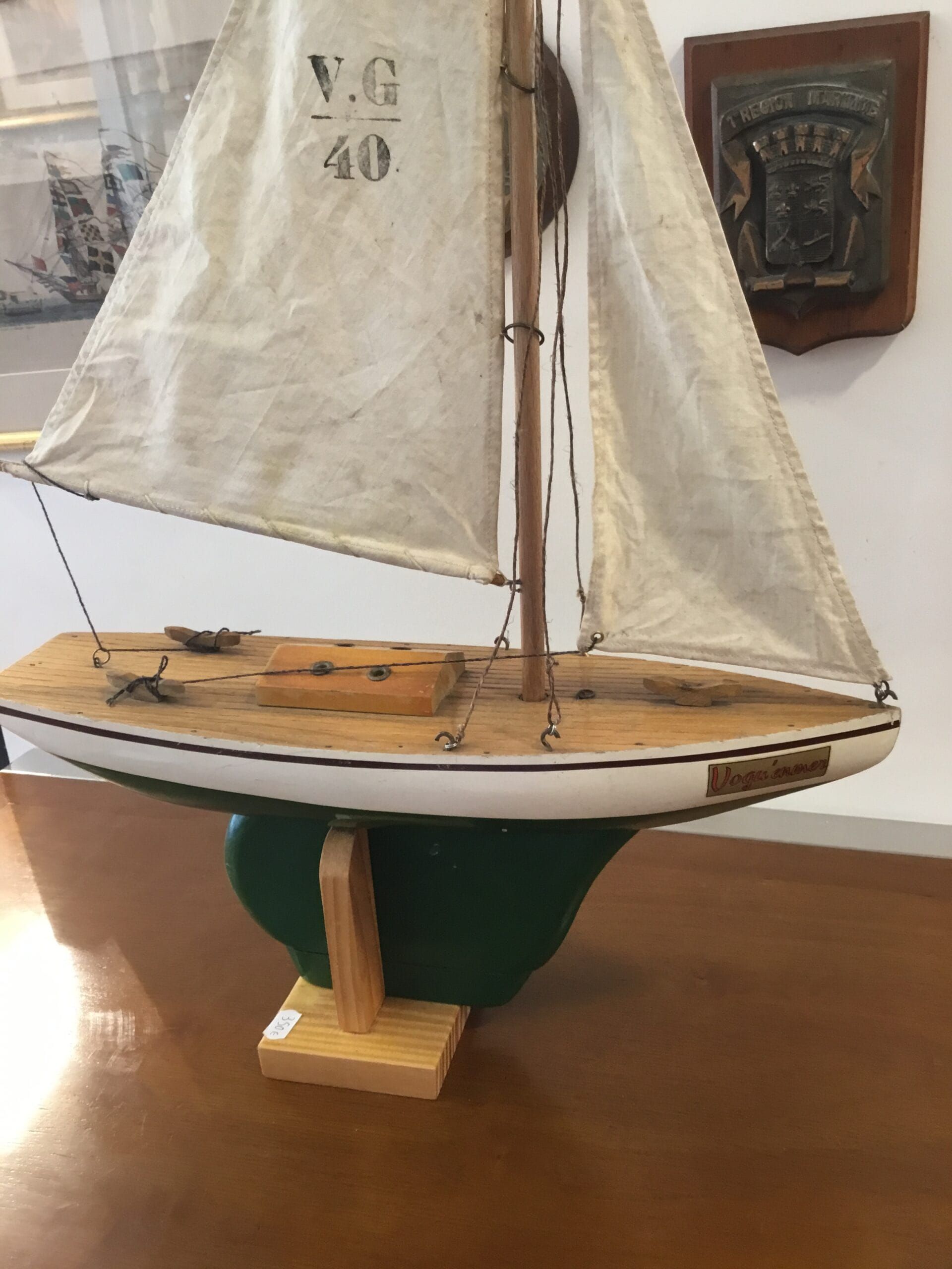 Voilier de bassin Vogu'enmer