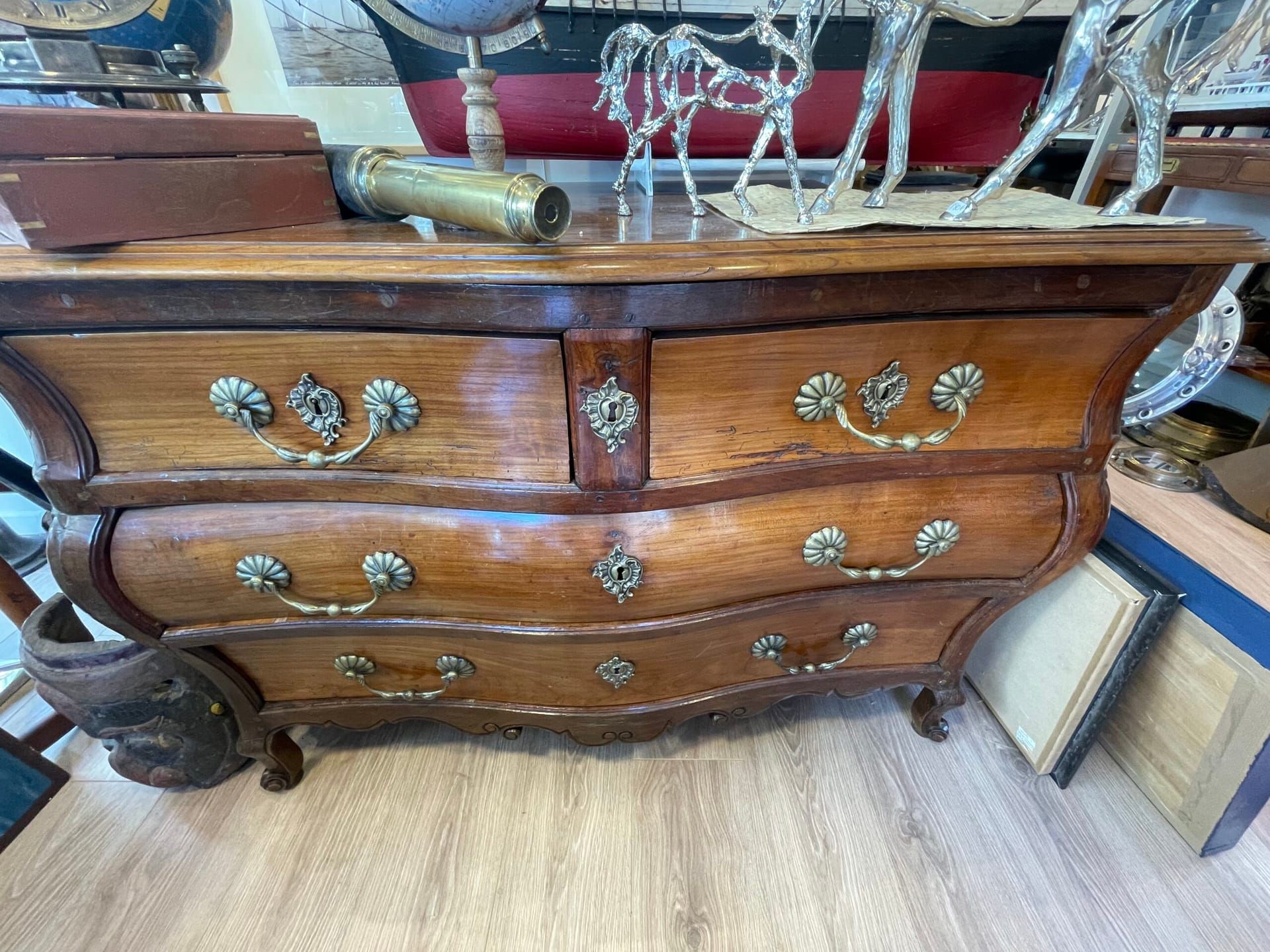 Commode bordelaise en acajou